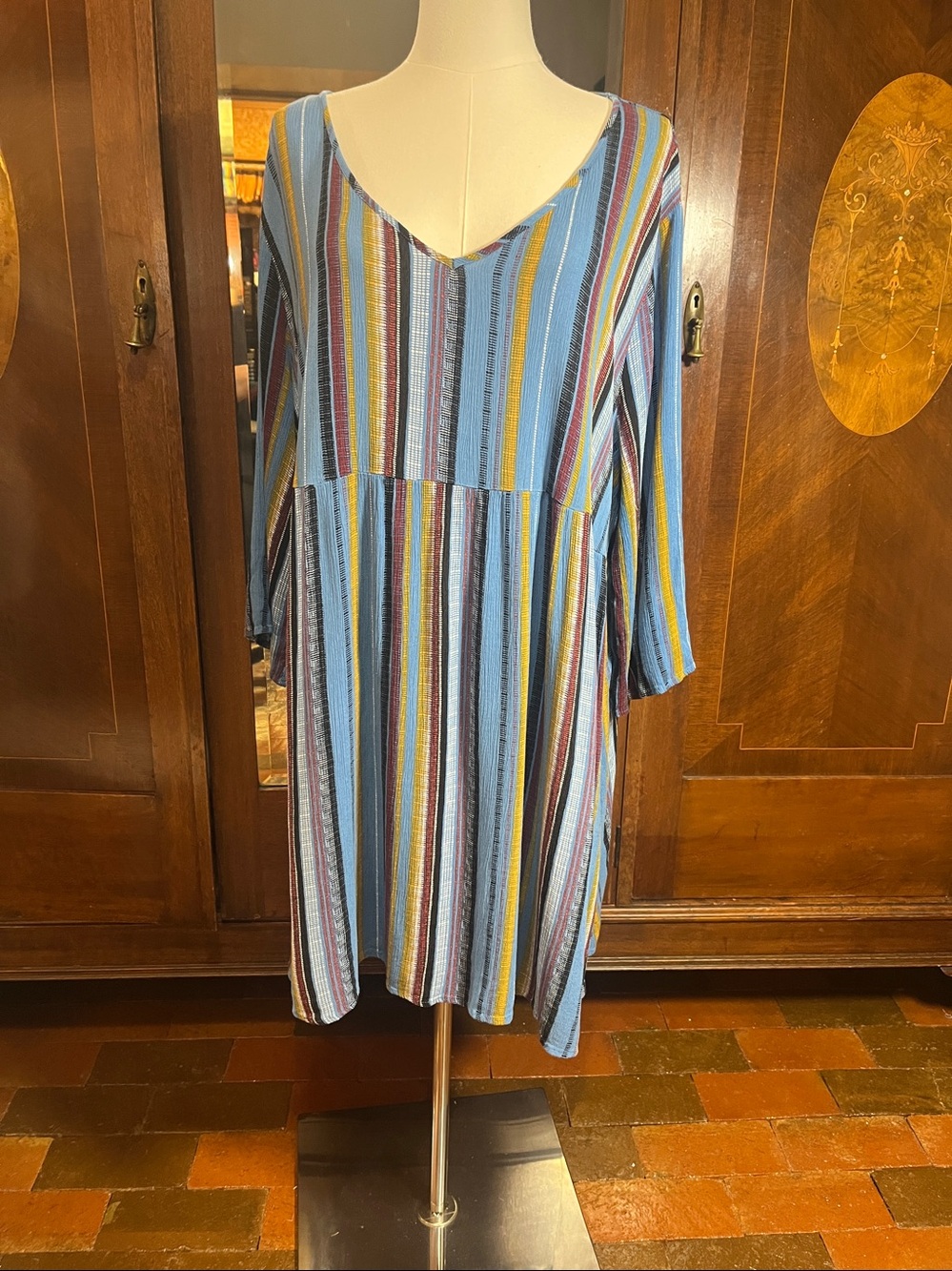 EMERY ROSE XXL dress or tunic blue with bold colorful stripes 3217